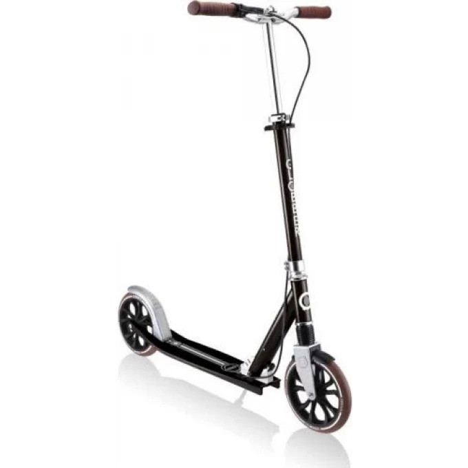 Самокат GLOBBER NL 205 DELUXE черный 685-120 Самокат GLOBBER NL 205 DELUXE черный 685-120